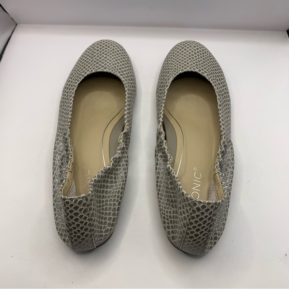 Vionic Womens Leather Ballet Flats - Alexa metallic silver Lizard embossed sz 7 - Picture 6 of 9
